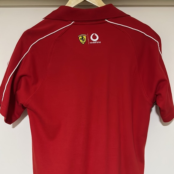Vodafone Ferrari Polo T-shirt - Picture 4 of 5
